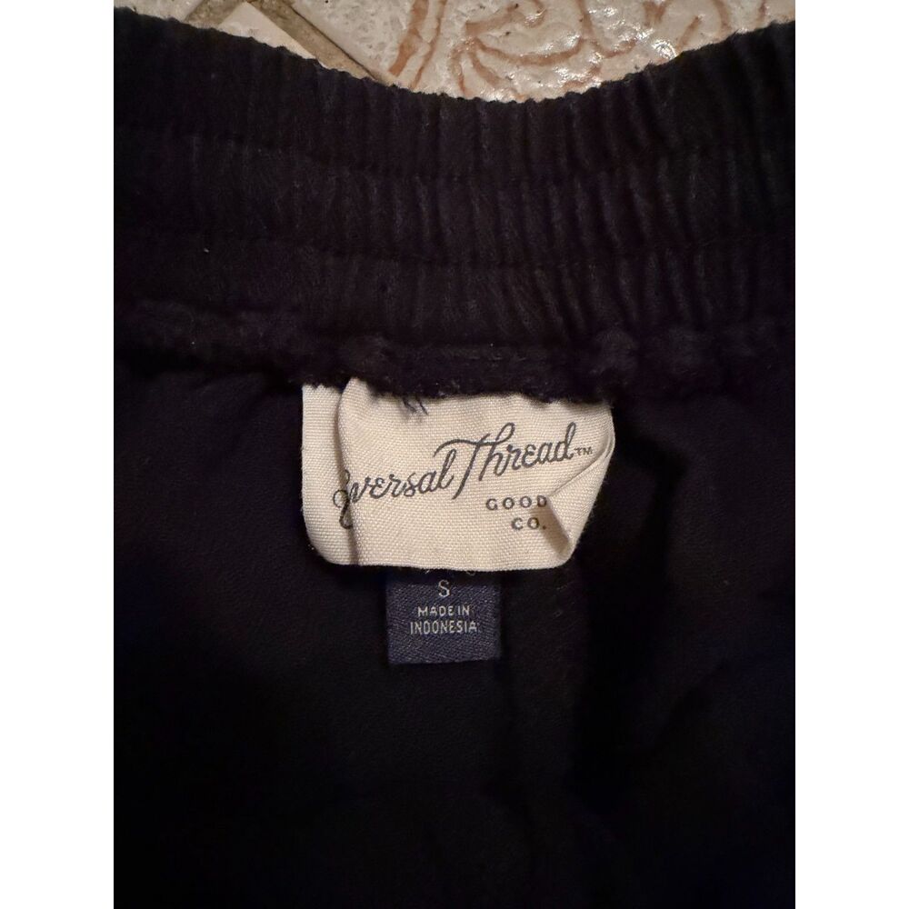 Universal Thread Linen Shorts - Picture 2 of 3